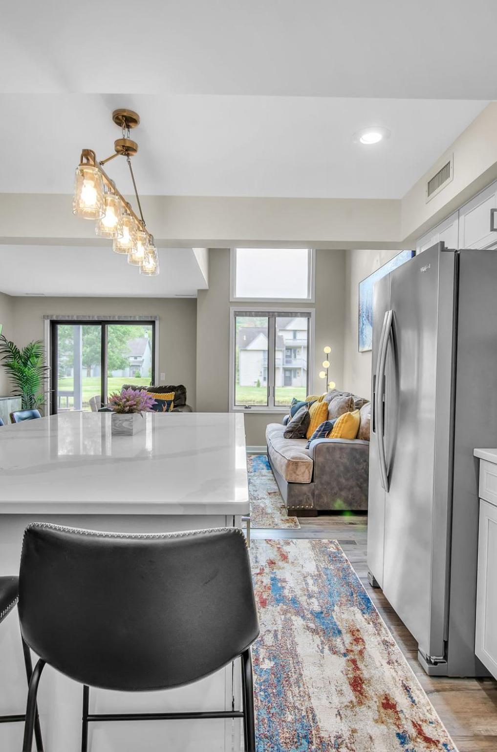Family Townhouse With Fireplace 엘리콧빌 외부 사진