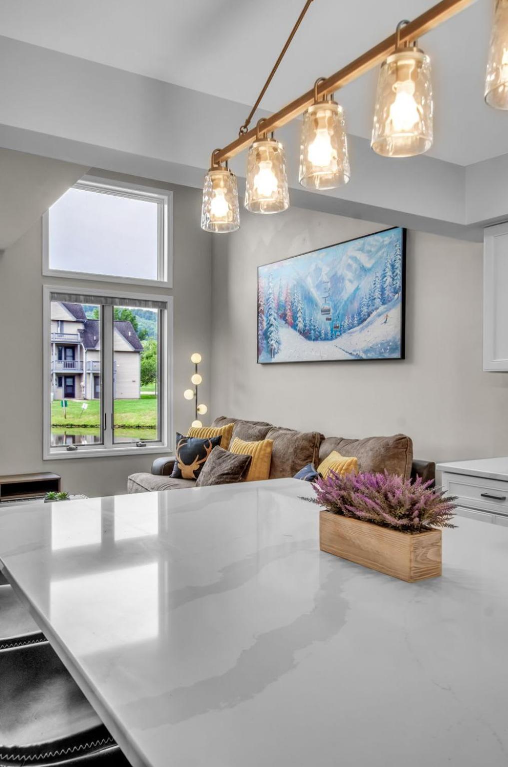 Family Townhouse With Fireplace 엘리콧빌 외부 사진