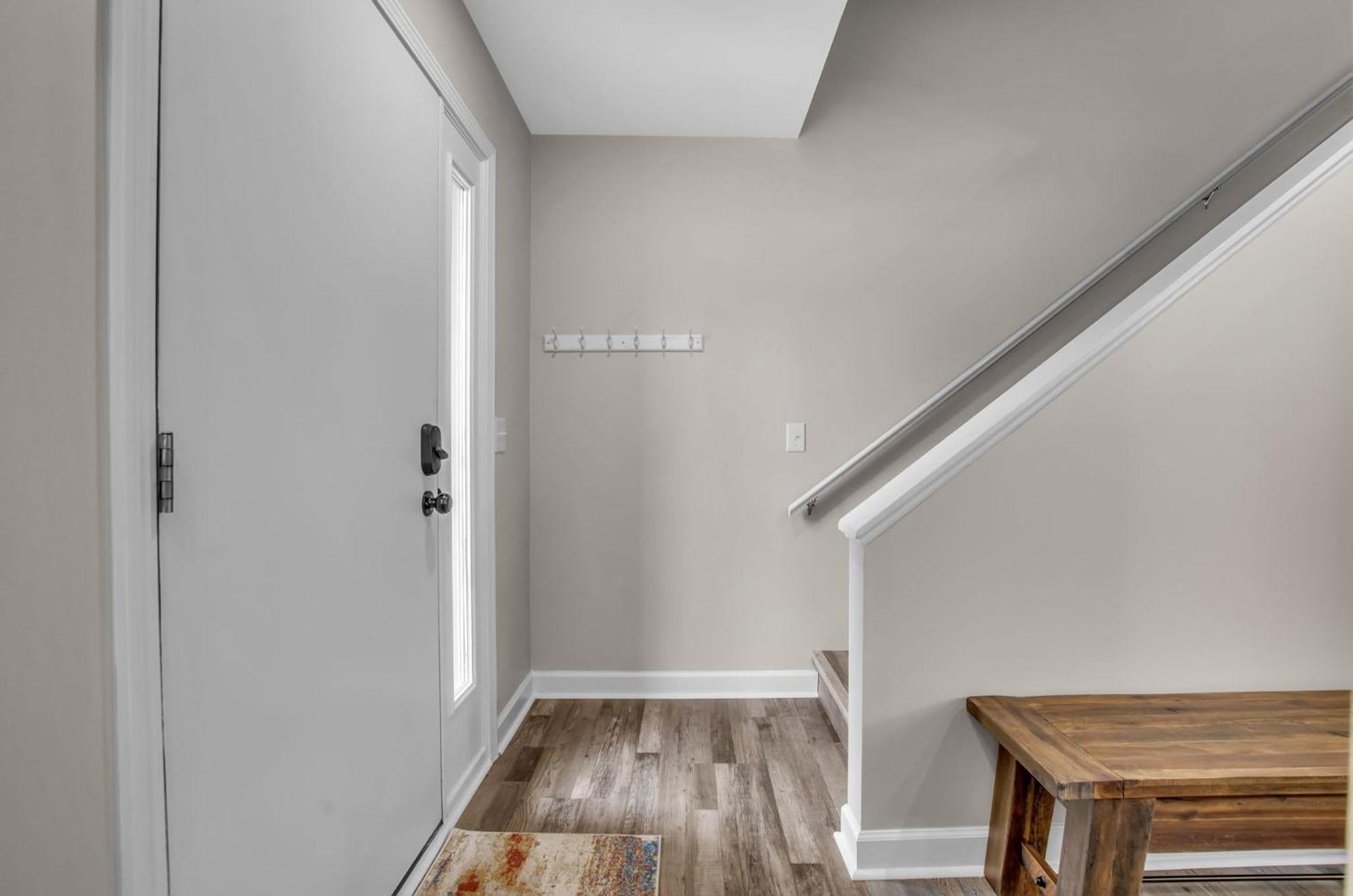 Family Townhouse With Fireplace 엘리콧빌 외부 사진