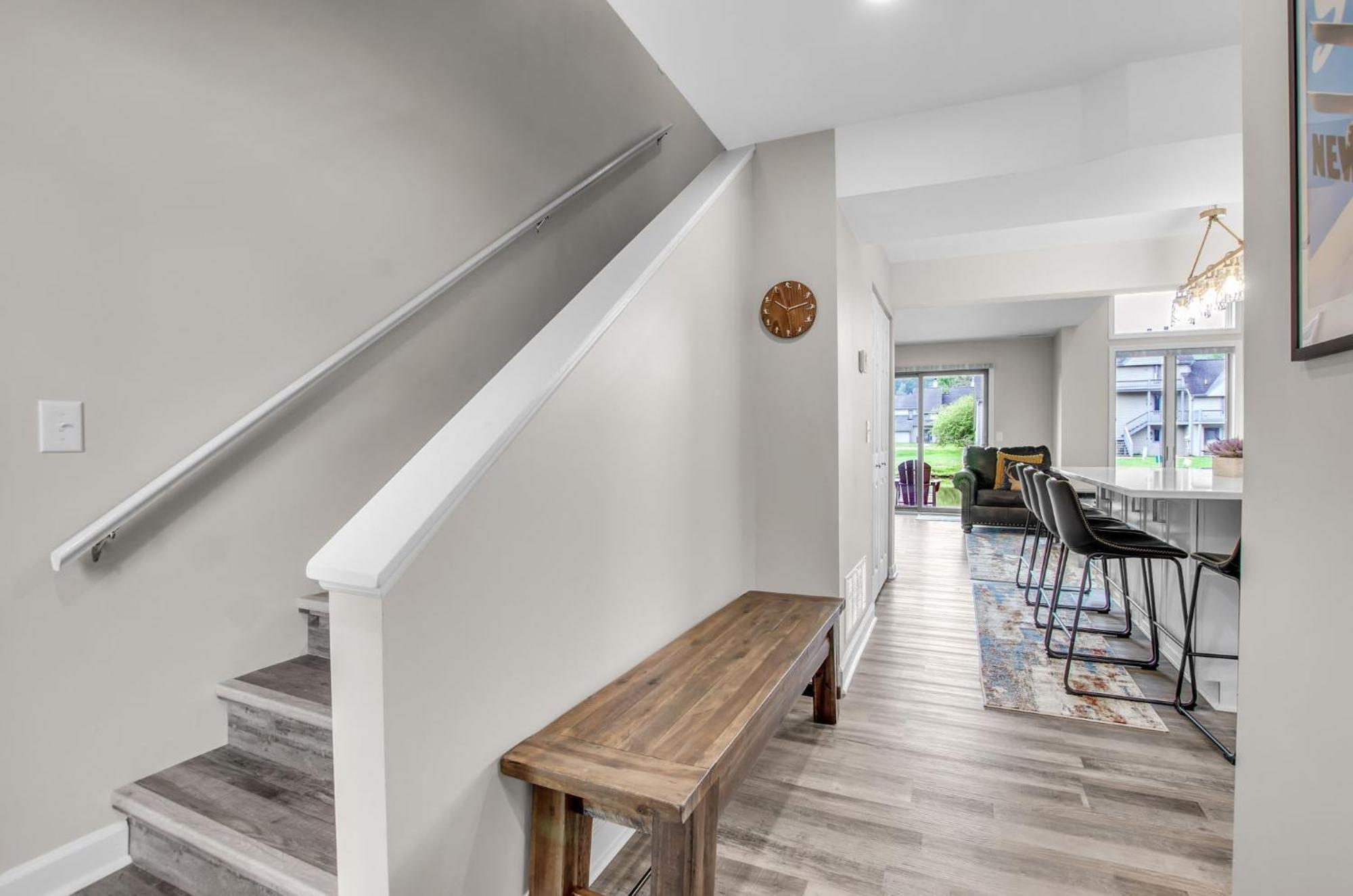Family Townhouse With Fireplace 엘리콧빌 외부 사진